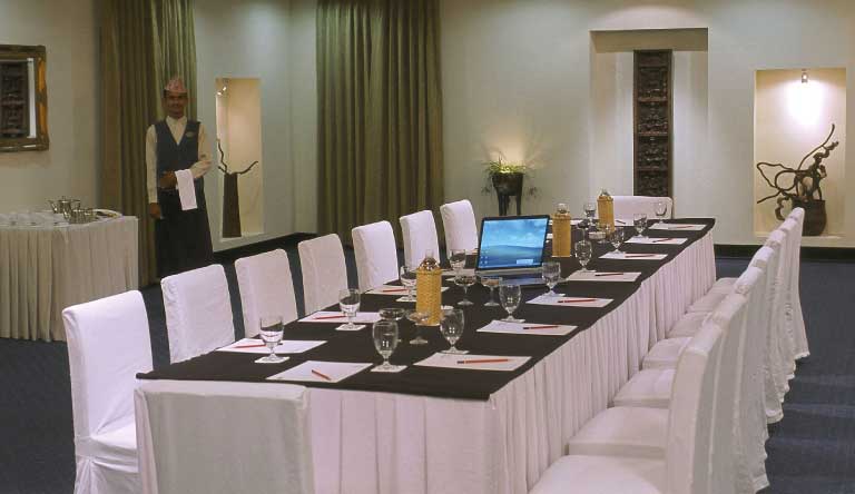 Gokarna-Forest-Resort-Meeting-Room1