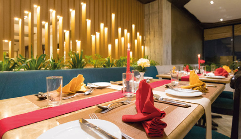 Hotel-Himalaya-Cafe-Horizon