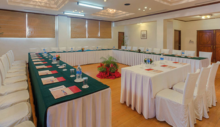 Hotel-Himalaya-Green-Room