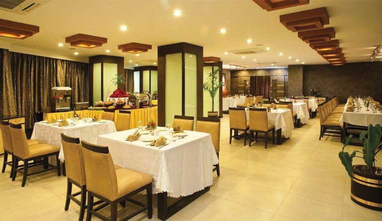 Hotel-Indreni-Himalaya-Restaurant1