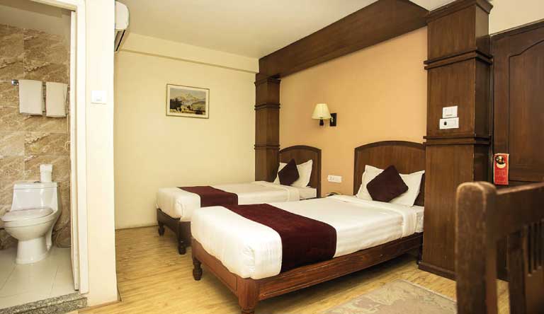 Hotel-Marshyangdi-Deluxe-Room1