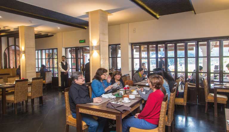 Hotel-Shangri-La-Restaurant3