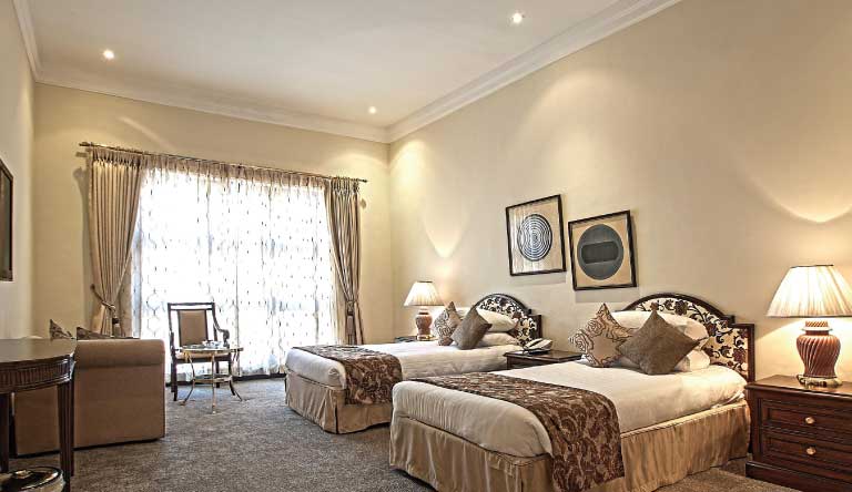 Hotel-Soaltee-Crowne-Plaza-Presidential-Suite1