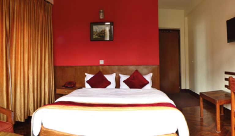 Hotel-Thamel-Deluxe-Room