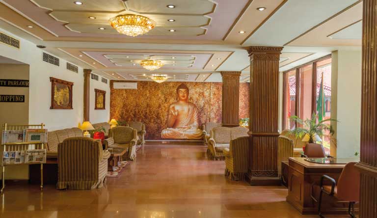 Hotel-Vaishali-Lobby3