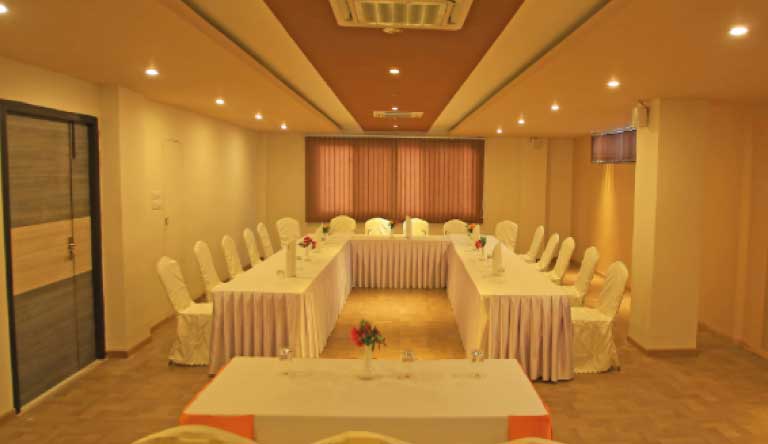 Mirage-Lords-Inn-Hall