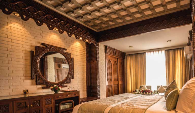 Yak-and-Yeti-The-Presidential-Suites1