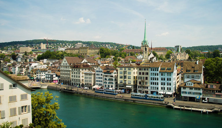 lake-zurich-switzerland